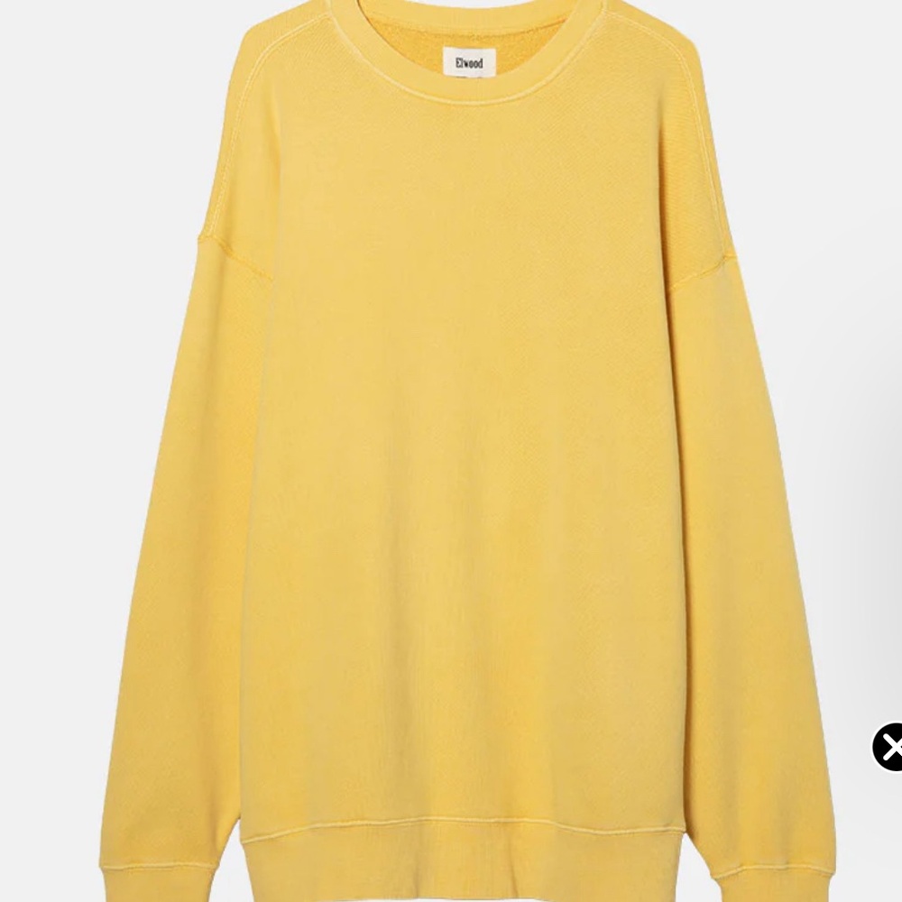 Elwood core oversize sweatshirt in yellow.
